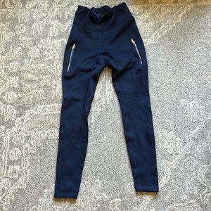 Athleta fleece lined athletic pants in navy blue
